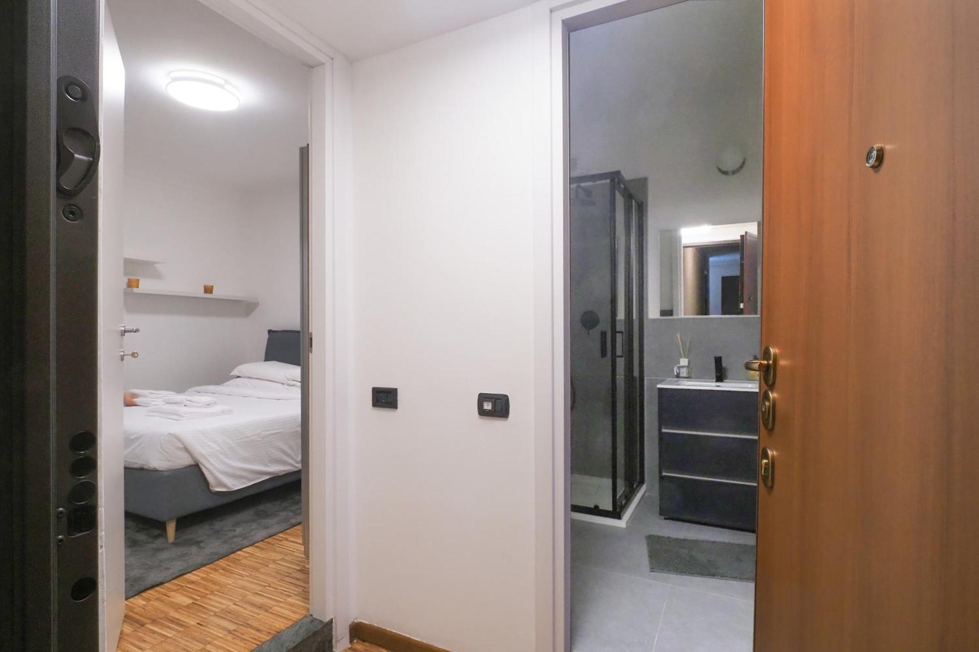 Arco Della Pace Charming Apartment *