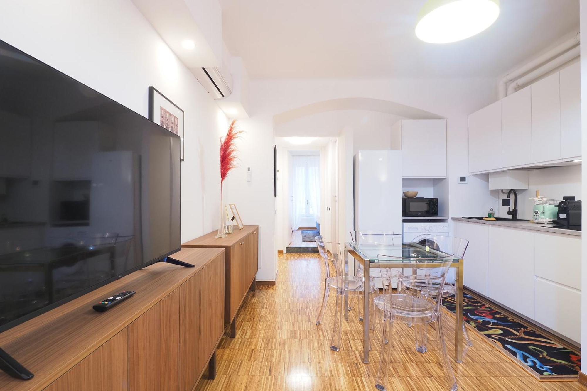 Arco Della Pace Charming Apartment
