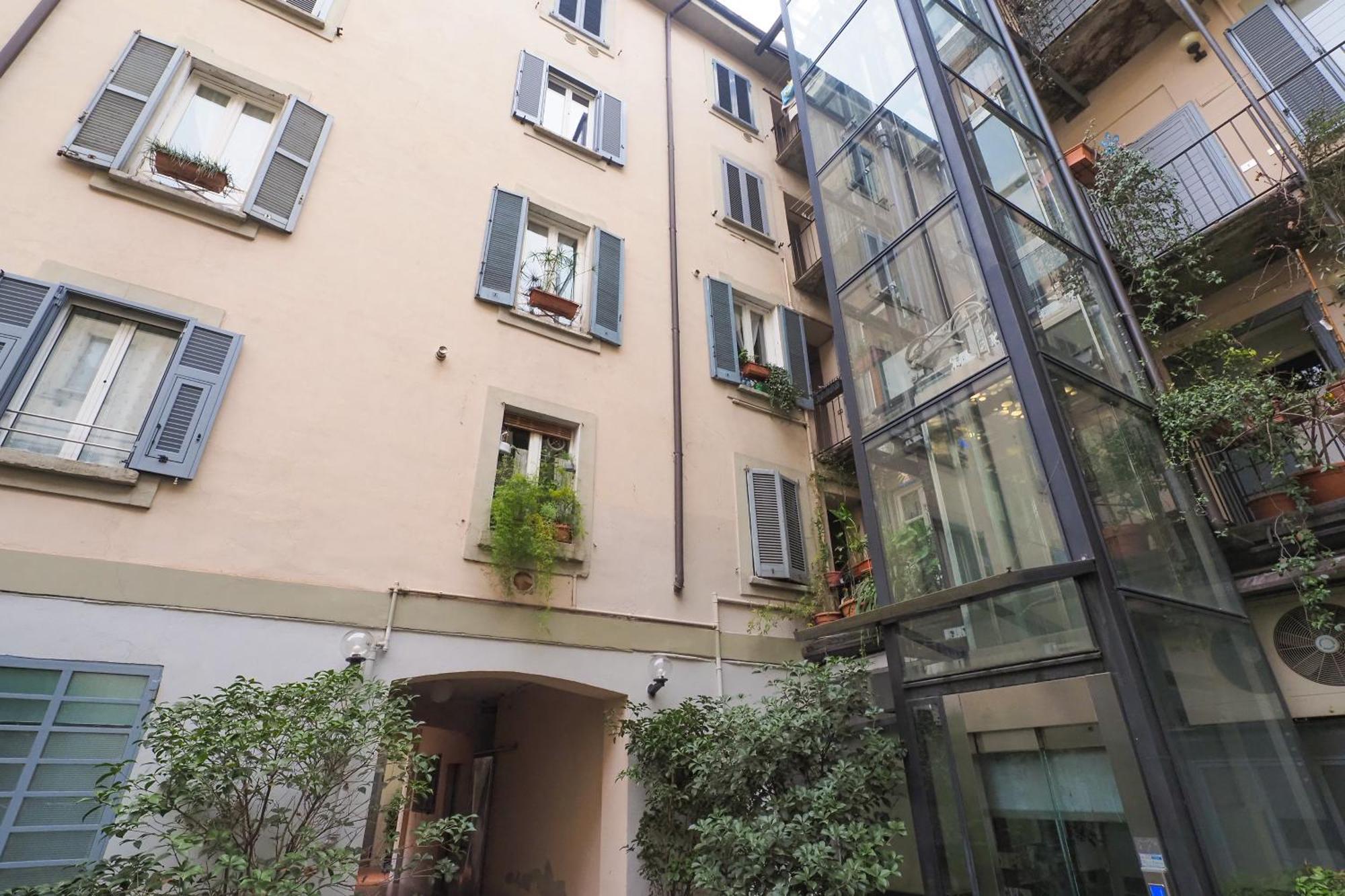 Arco Della Pace Charming Apartment